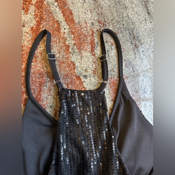 Black Sequin Cami Tank Top Size S 🖤 - Picture 6 of 14